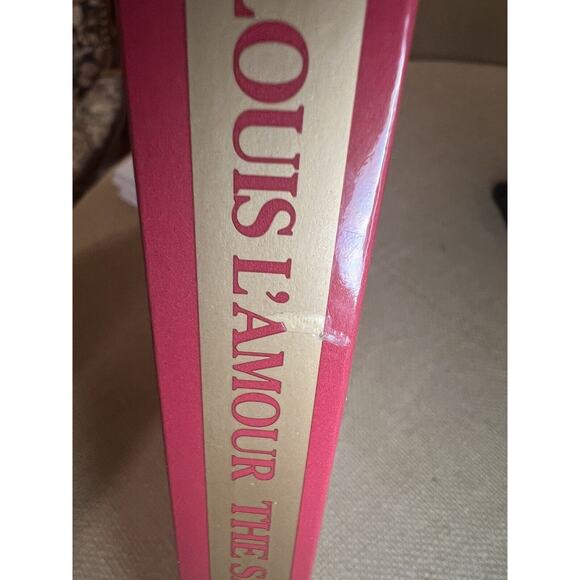 The Sackett Companion : The Facts Behind the Fiction by Louis L'Amour (1988) - Picture 8 of 9